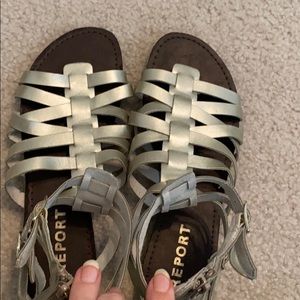 Report Gladiator Sandals